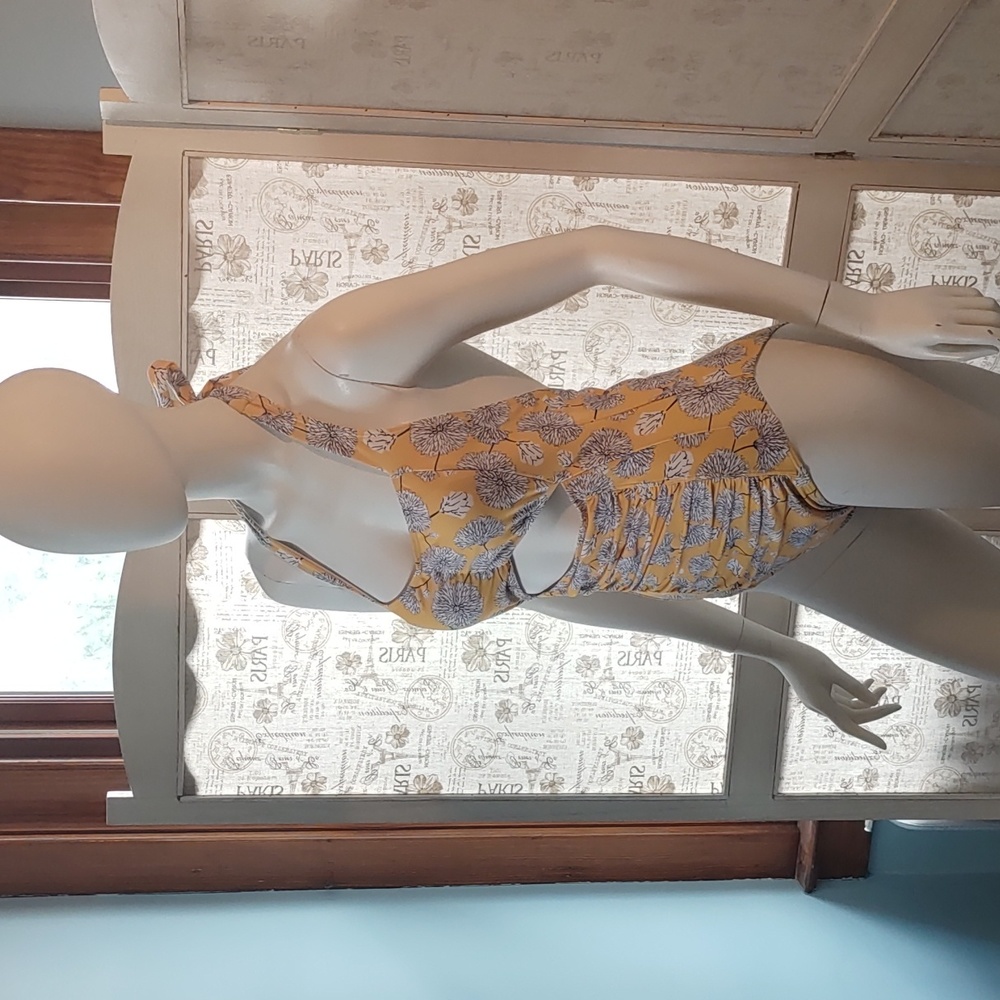 Cupshe Dandelion Love Print yellow Halter one piece swimsuit S - Picture 3 of 7